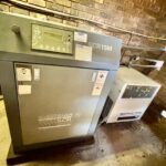 Complete industrial generator with compressors