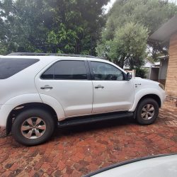 TOYOTA FORTUNER 3.0 D4D 4X4