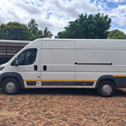 2019 PEUGEOT BOXER BUS